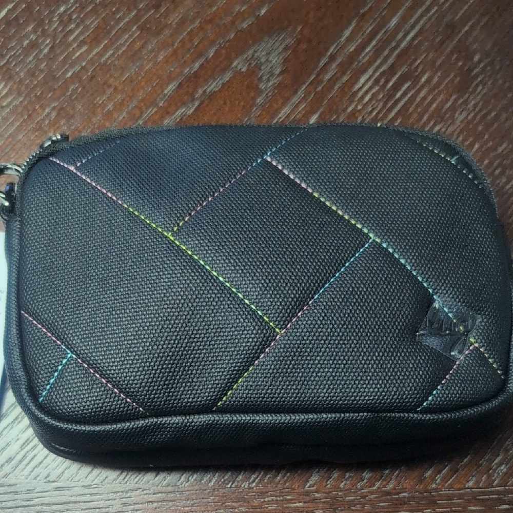 Brand New Lug Coupe In Matte Luxe In Black With Ice Pop!